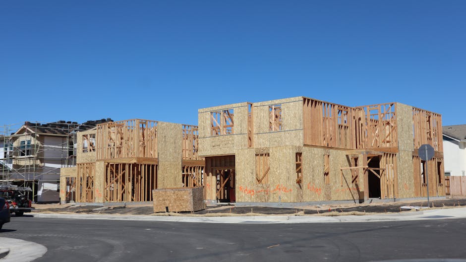 Construction industry news and trends featuring bathroom remodeling developments and expert insights